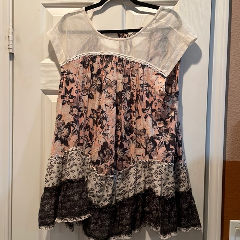 Free People Floral Dress Blouse with Netted Bodice and Scoop Back w/Tie.